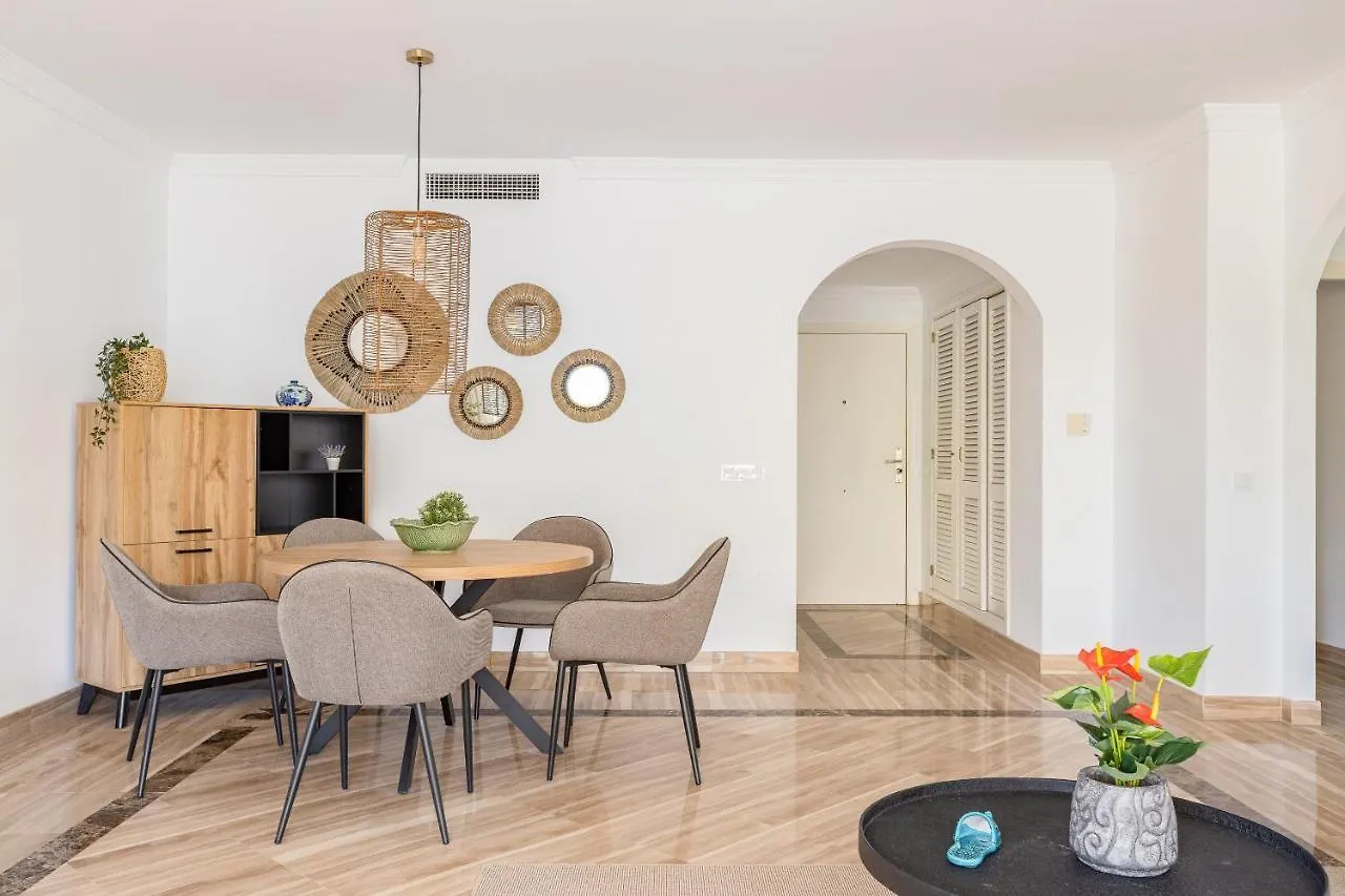 Apartment Oleholidays Bahia Marbella Vista Hermosa Spain
