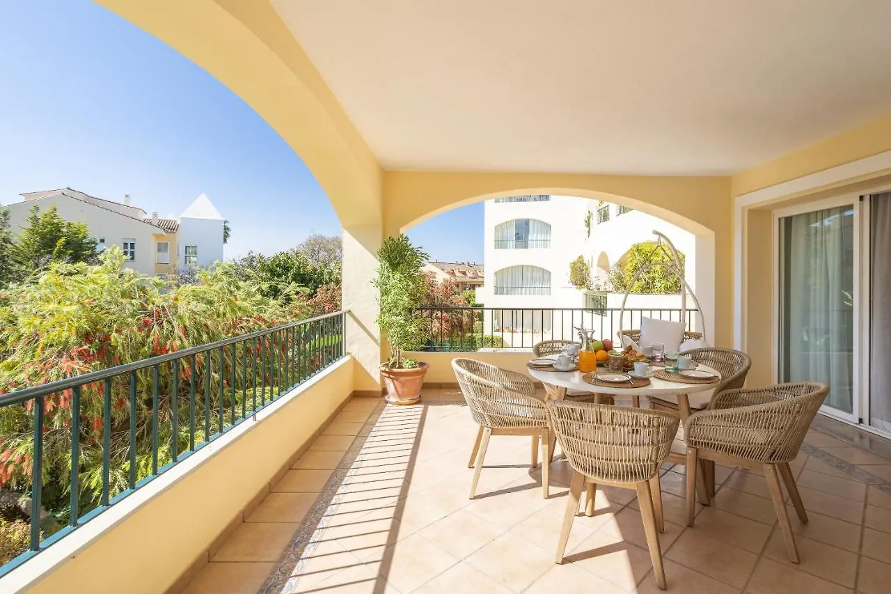 Oleholidays Bahia Marbella Vista Hermosa 0*,
