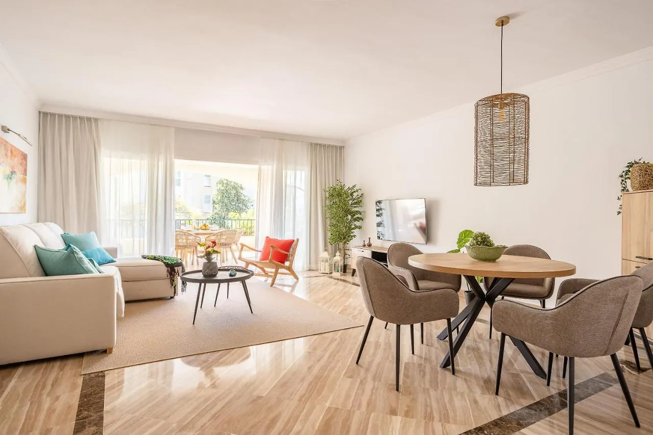 Oleholidays Bahia Marbella Vista Hermosa contacts